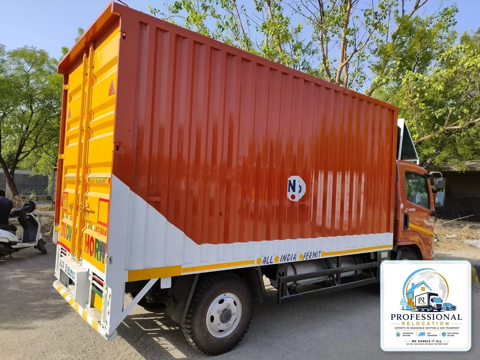 Professional Relocation goods transport vehicle used for household moves